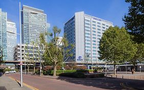 Hilton Hotel Canary Wharf 4*